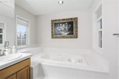 16867 Wight Ln, Lake Oswego, OR 97035 - Photo 37