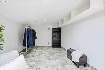 16867 Wight Ln, Lake Oswego, OR 97035 - Photo 41