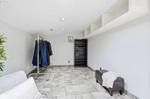 16867 Wight Ln, Lake Oswego, OR 97035 - Photo 41