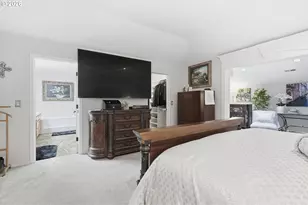 16867 Wight Ln, Lake Oswego, OR 97035 - Photo 33