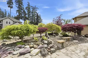 16867 Wight Ln, Lake Oswego, OR 97035 - Photo 5