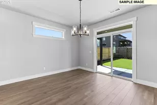 656 NE Trillium Dr, Estacada, OR 97023 - Photo 17