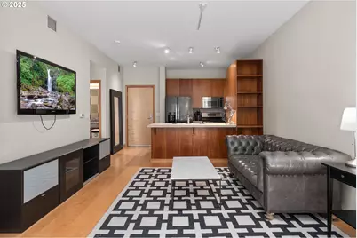 1130 NW 12th Ave #214, Portland, OR 97209 - Photo 15