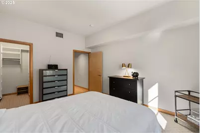 1130 NW 12th Ave #214, Portland, OR 97209 - Photo 27