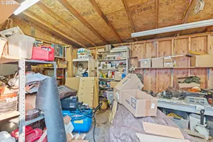 1266 S 14th St, Coos Bay, OR 97420 - Photo 29