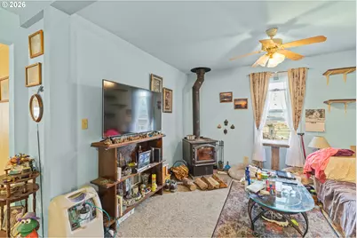 1266 S 14th St, Coos Bay, OR 97420 - Photo 5