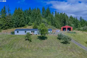 97733 Gravelford Ln, Myrtle Point, OR 97458 - Photo 3