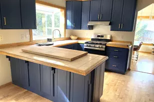 783 NW Thomas Ct, McMinnville, OR 97128 - Photo 7