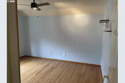 783 NW Thomas Ct, McMinnville, OR 97128 - Photo 11