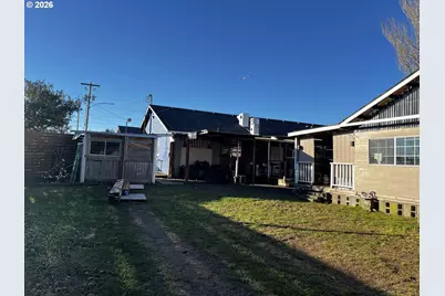 1890 37th St, Florence, OR 97439 - Photo 35