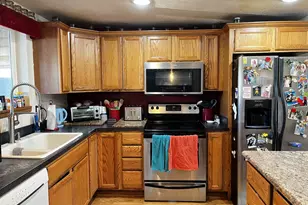 1890 37th St, Florence, OR 97439 - Photo 17