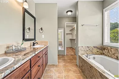 10240 SW Wasco Way, Tualatin, OR 97062 - Photo 25