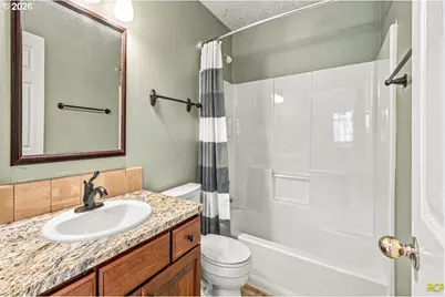 10240 SW Wasco Way, Tualatin, OR 97062 - Photo 29