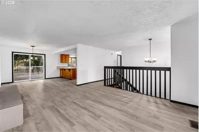 10210 NE 43rd Ave, Vancouver, WA 98686 - Photo 9