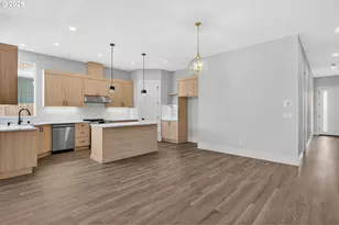 736 SE 35th St, Battle Ground, WA 98604 - Photo 13