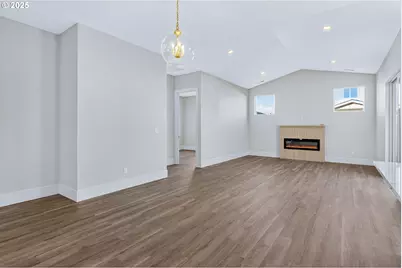 736 SE 35th St, Battle Ground, WA 98604 - Photo 11