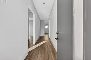 736 SE 35th St, Battle Ground, WA 98604 - Photo 3