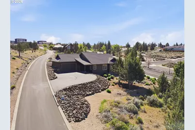 1202 SE Yarrow Ave, Madras, OR 97741 - Photo 29