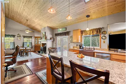 313 NE 353rd Ave, Washougal, WA 98671 - Photo 23