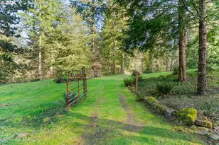 313 NE 353rd Ave, Washougal, WA 98671 - Photo 7