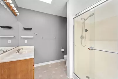 1722 SW Hartley Ave, Gresham, OR 97080 - Photo 21