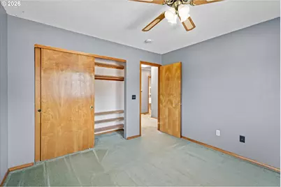 1722 SW Hartley Ave, Gresham, OR 97080 - Photo 17