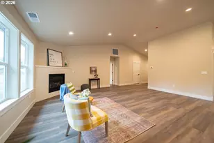 950 6th St, Lyons, OR 97358 - Photo 3