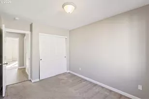 1649 SW Miranda Pl, Troutdale, OR 97060 - Photo 31