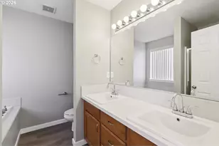 1649 SW Miranda Pl, Troutdale, OR 97060 - Photo 25