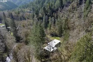 90136 Green Creek Rd, Deadwood, OR 97430 - Photo 39