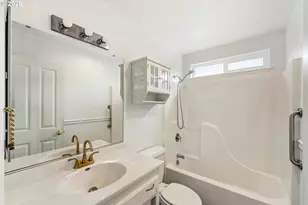 543 Chicago Ave SE, Bandon, OR 97411 - Photo 15