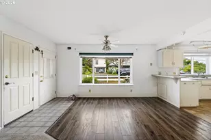543 Chicago Ave SE, Bandon, OR 97411 - Photo 9