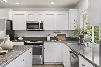 14955 SE Stanhope Rd, Clackamas, OR 97015 - Photo 13