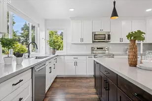 14410 NE Sacramento St, Portland, OR 97230 - Photo 7
