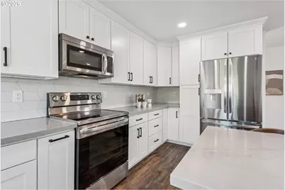 14410 NE Sacramento St, Portland, OR 97230 - Photo 11