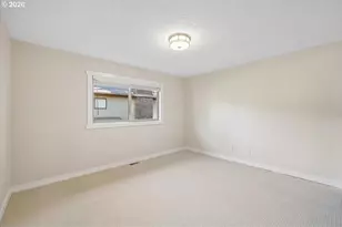 710 NW 87th Terrace, Portland, OR 97229 - Photo 23