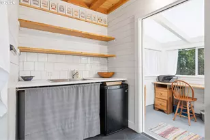 2241 NE 33rd Ave, Portland, OR 97212 - Photo 37