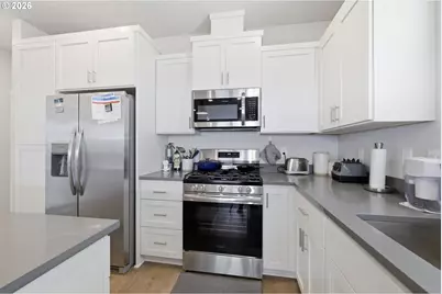 875 Legacy, Eugene, OR 97402 - Photo 13