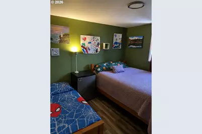 2122 Hill Way, Medford, OR 97504 - Photo 9