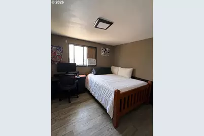 2122 Hill Way, Medford, OR 97504 - Photo 13