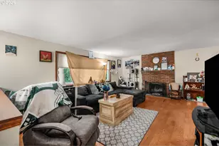 22225 SE Peggy Ann Dr, Damascus, OR 97089 - Photo 3