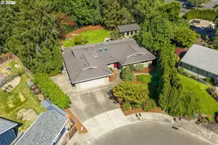 1066 NE 6th Dr, Hillsboro, OR 97124 - Photo 37