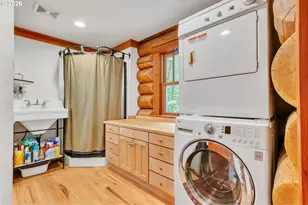32523 Zarzamora Ln, Eugene, OR 97405 - Photo 19