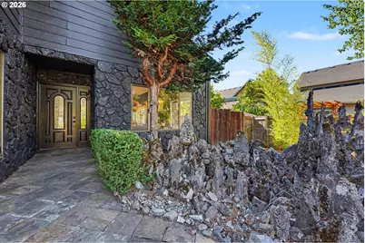 2315 NE 112th Ave, Portland, OR 97220 - Photo 3
