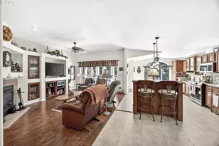 421 Sherwood Loop, Florence, OR 97439 - Photo 13