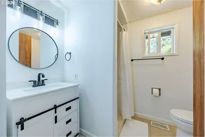 2219 19th St, Springfield, OR 97477 - Photo 23
