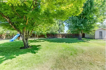 2219 19th St, Springfield, OR 97477 - Photo 41