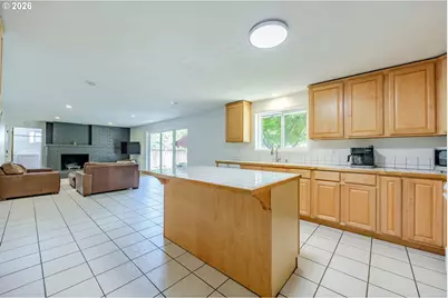 2219 19th St, Springfield, OR 97477 - Photo 9