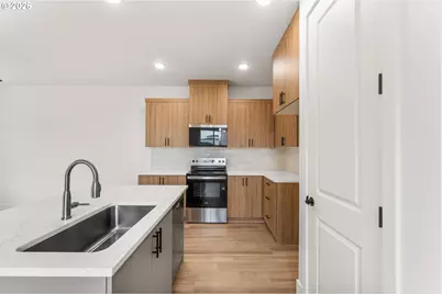 16122 Barlow Trail Ln, Oregon City, OR 97045 - Photo 11