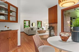 1710 SW Broadway Dr, Portland, OR 97201 - Photo 11